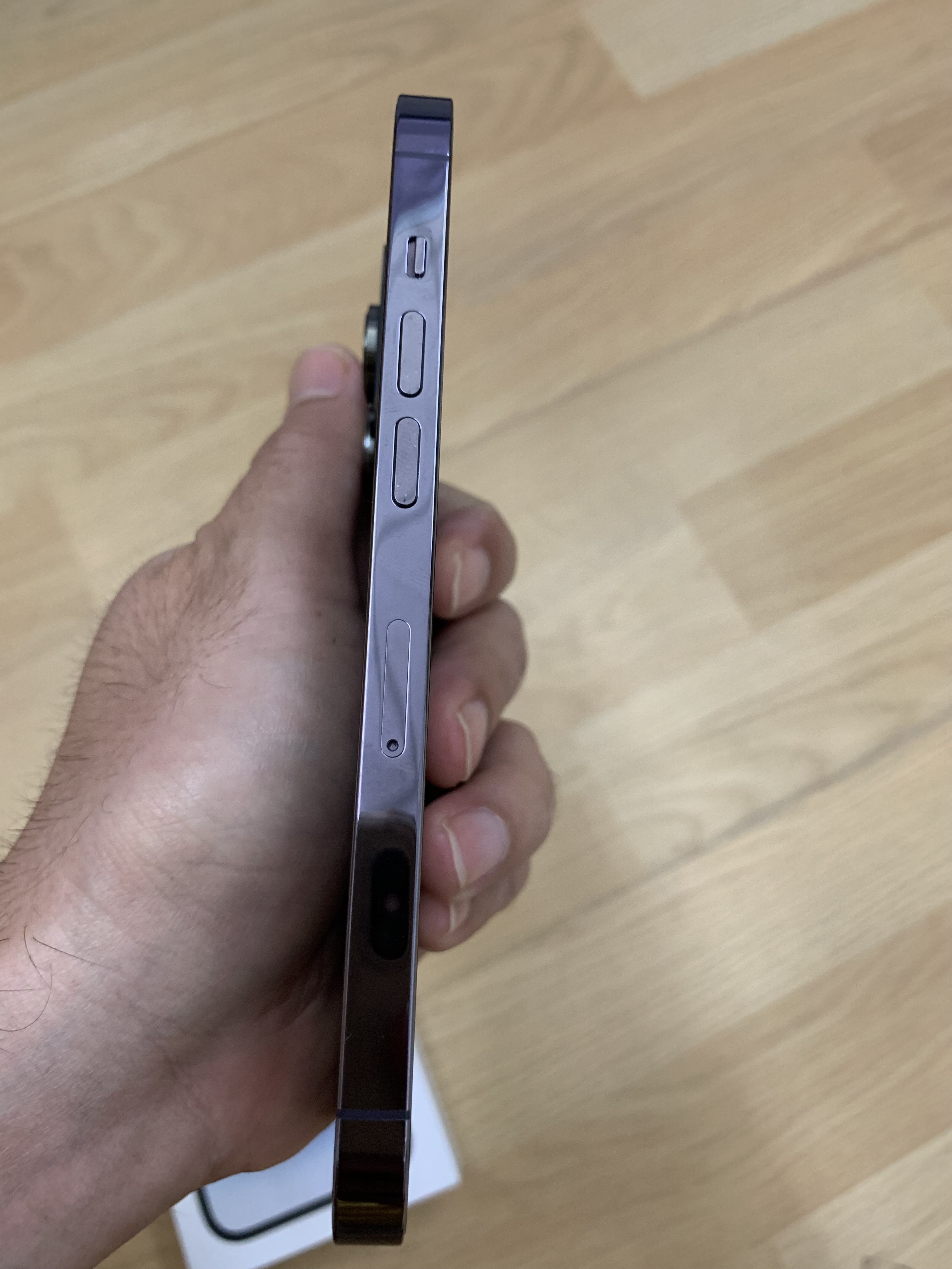 **มือสอง**iPhone 14 Pro 128 GB ประกันศูนย์ไทย 3 เดือน สีม่วง