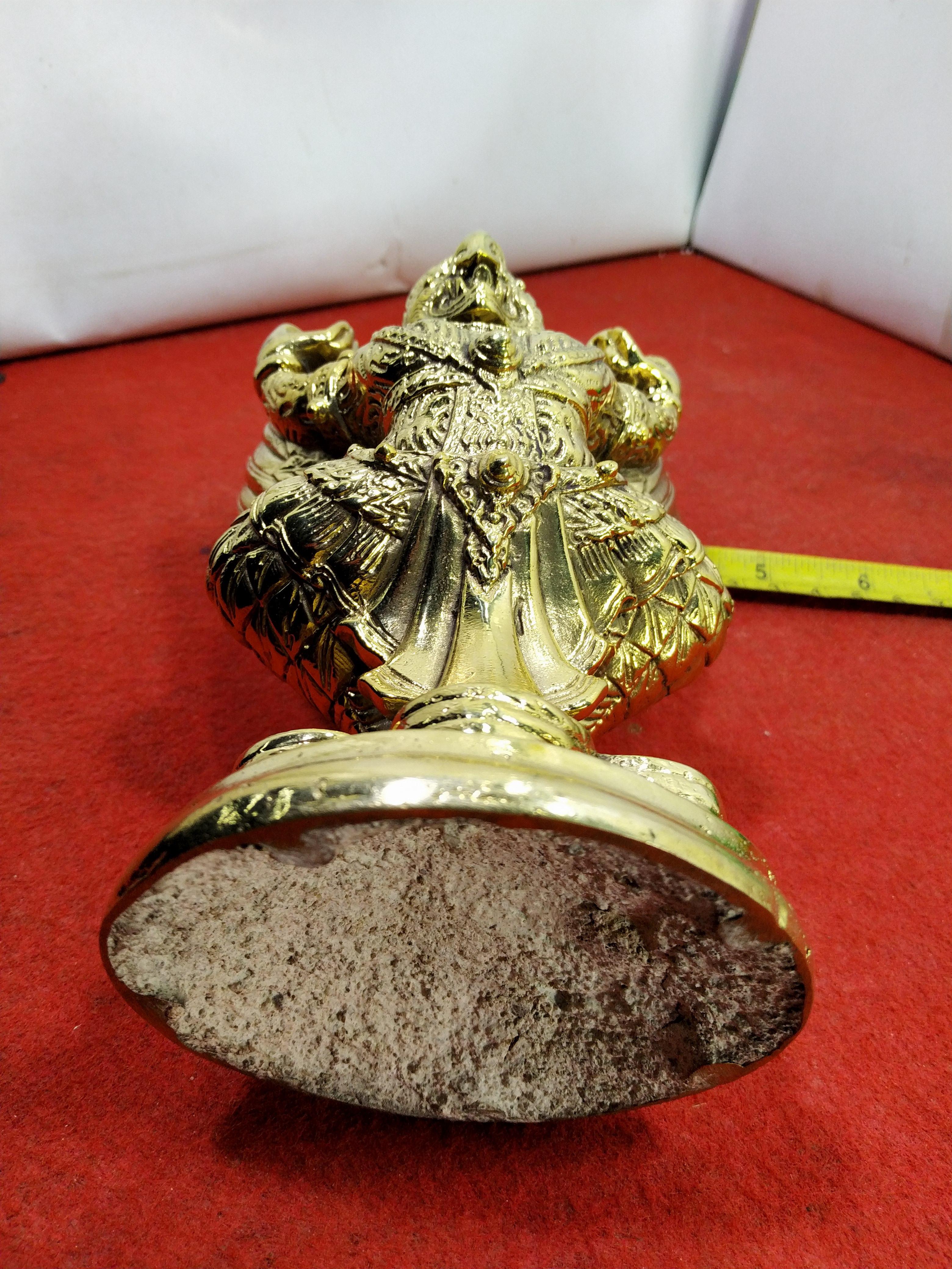 พญาครุฑ แม่ไก่ ขนาด ฐาน 3 นิ้ว สูง 7.5 นิ้ว เนื้อโลหะสำริดทองเหลือง