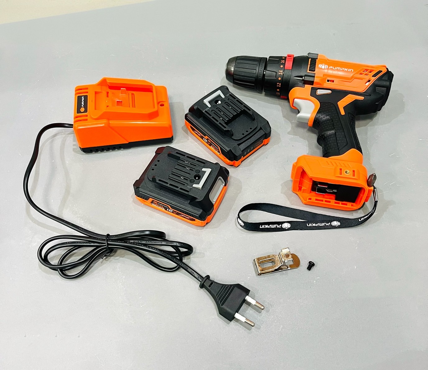 สว่านกระแทกไร้สาย 10มิล พัมคิน XT-10iDB