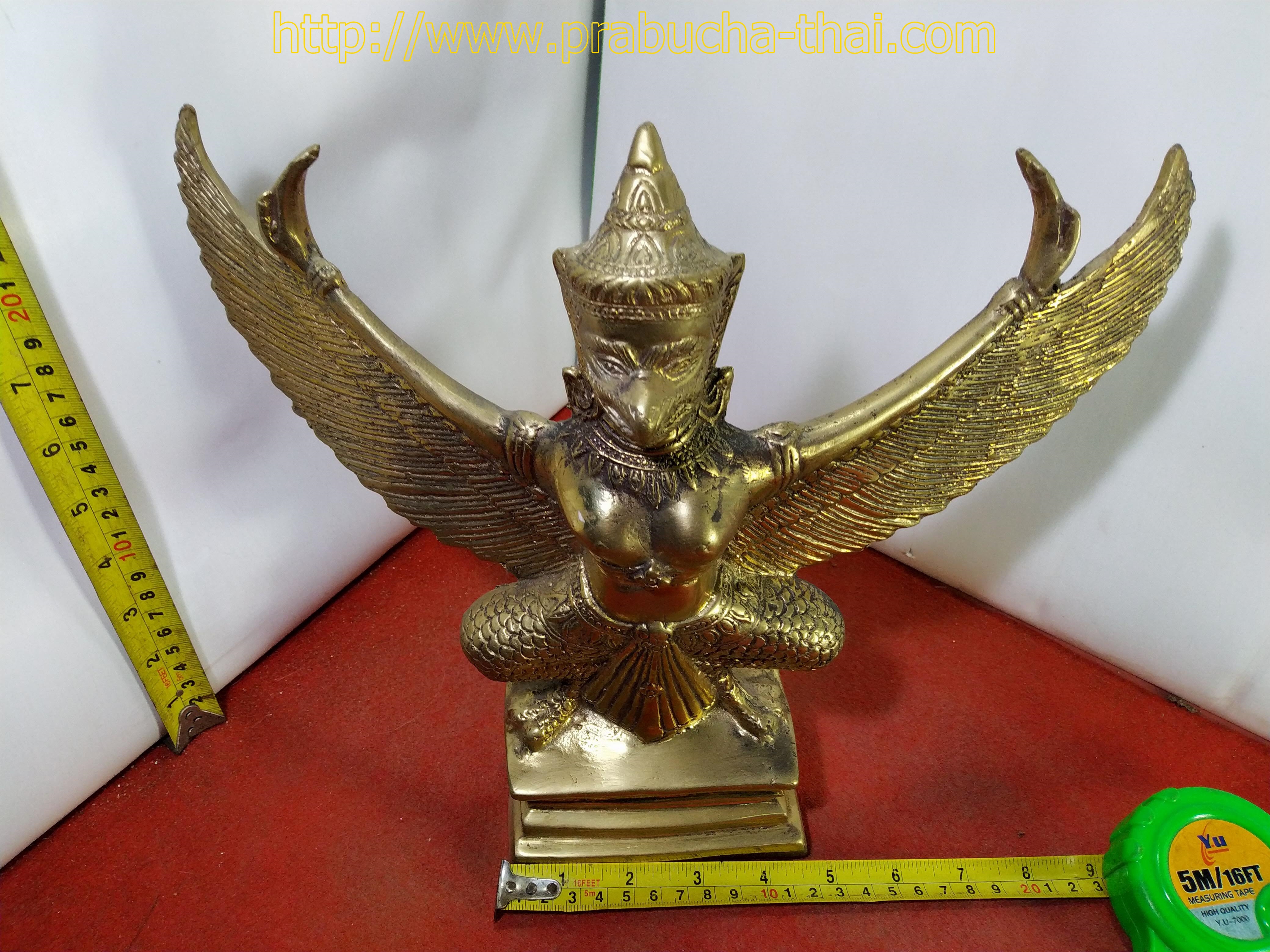 พญาครุฑ เนื้อโลหะทองเหลืองขัดเงา งดงามมาก