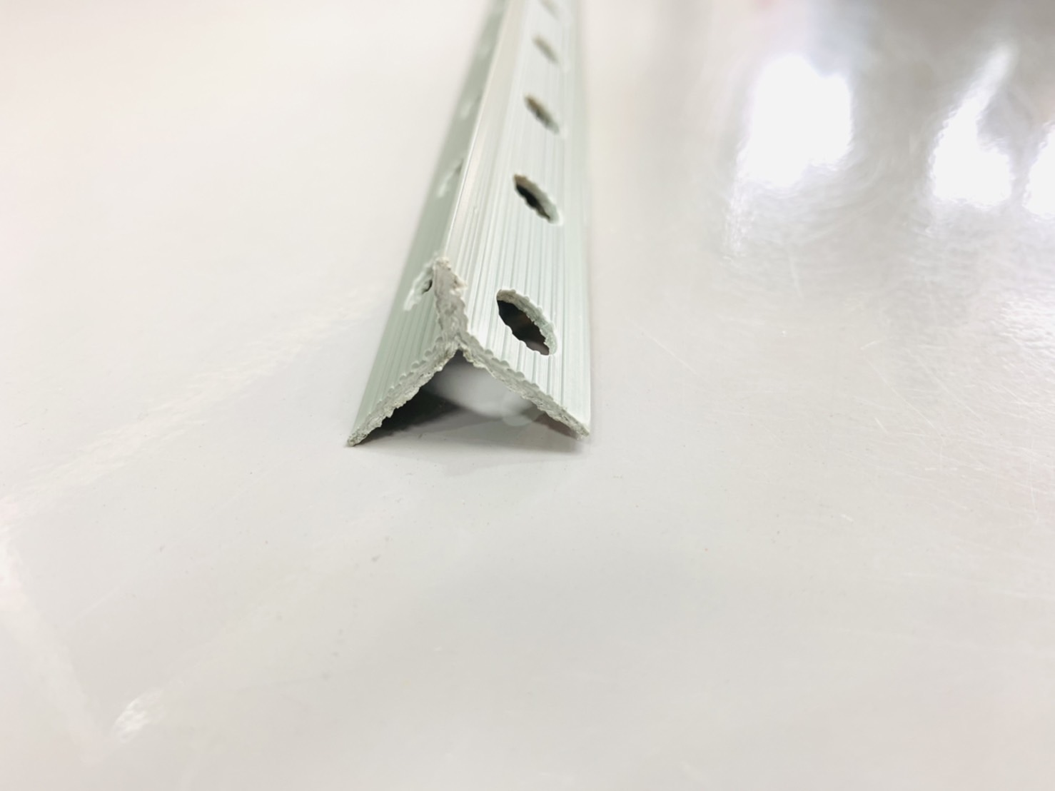 เซี้ยม PVC สีเทา 7มิล * 2ม.