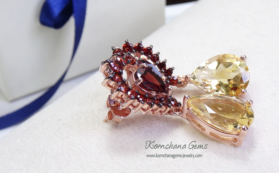 ต่างหูการ์เนทหรือโกเมนสีแดงน้ำตาลเข้มสวยจับคู่พลอยซิทรินทรงลูกแพรสีเหลืองสด ไฟดี ต่างหูห้อยยาว สวยสง่า เลอค่าสไตล์เจ้าหญิง ตัวเรือนเงินแท้