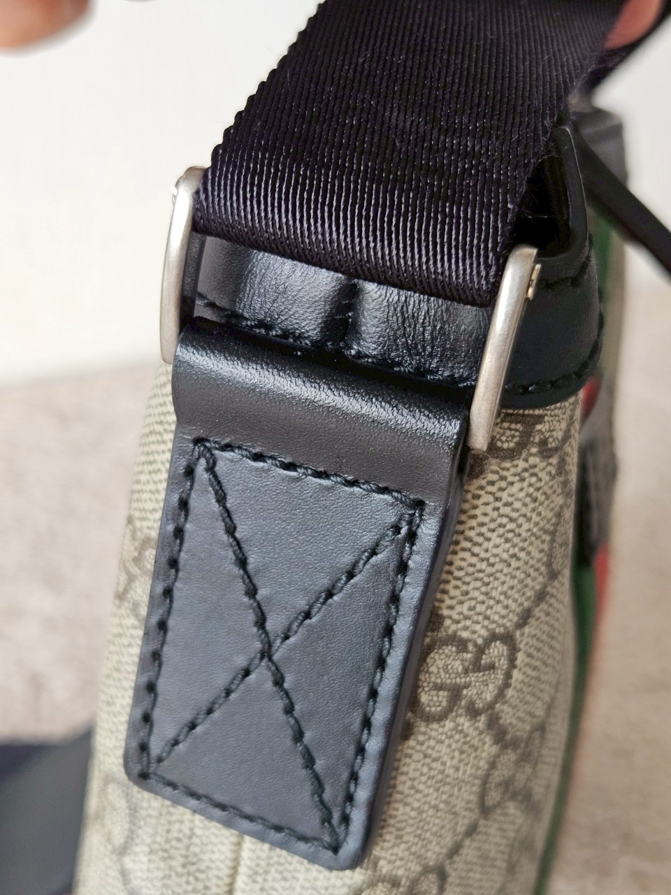 Gucci Web Messenger Supreme