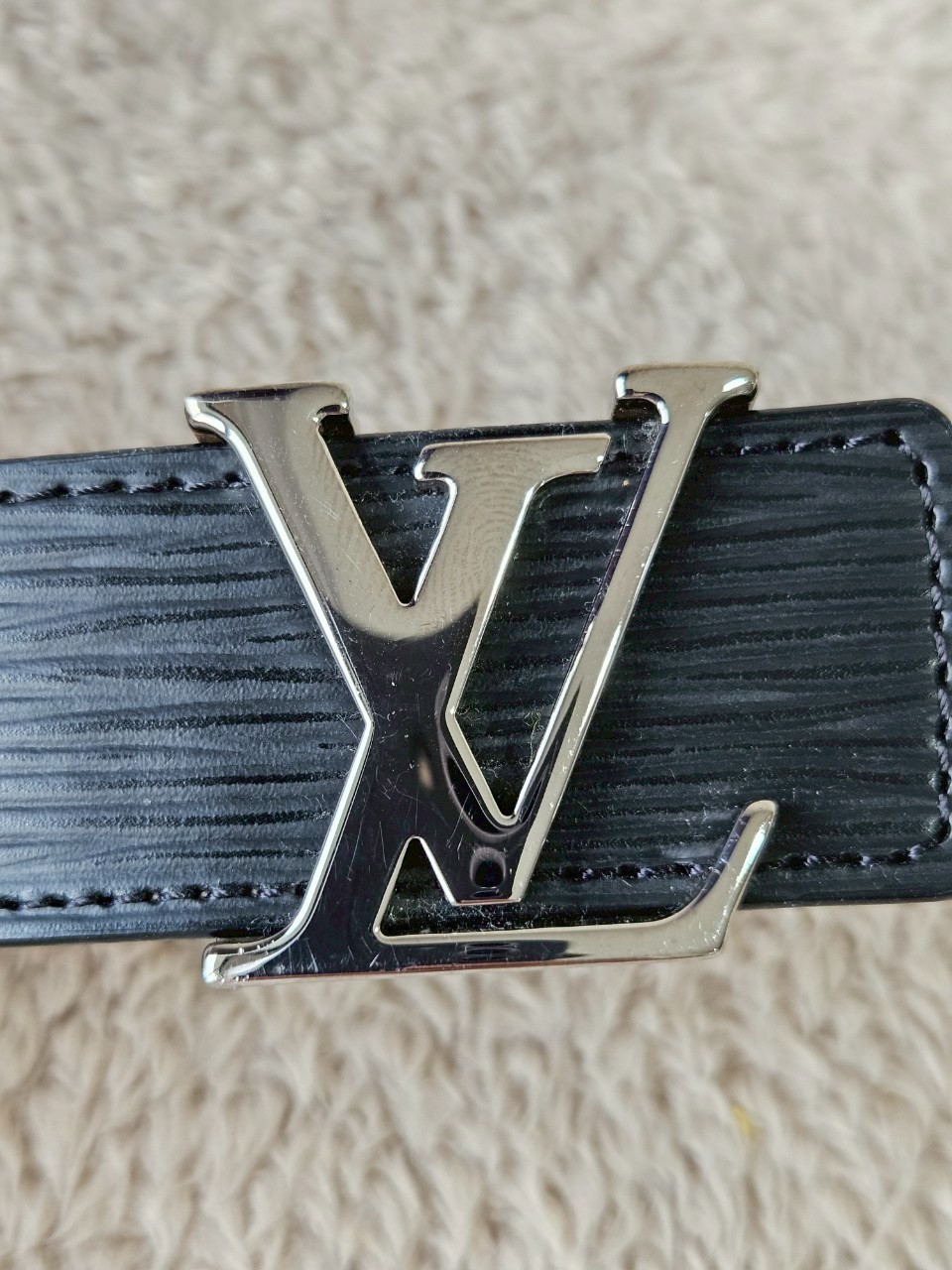 LV M9553 Black EPI Leather Belt