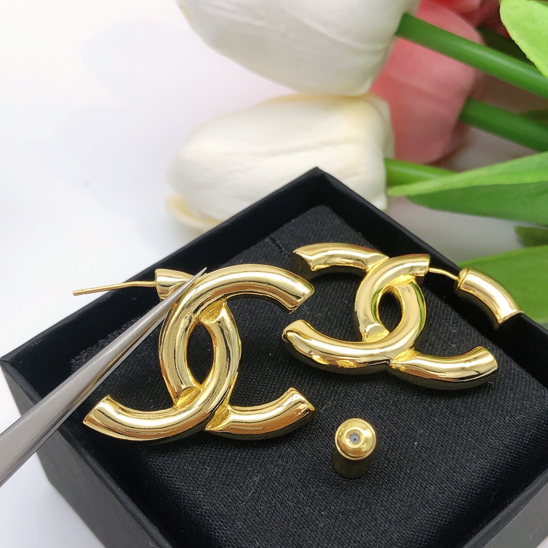ต่างหู Chanel Earring ต่างหูชาแนล classic chanel ต่างหูแบรนด์เนม