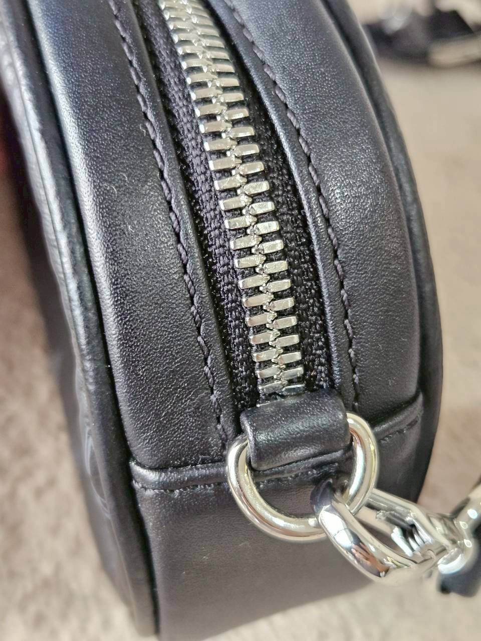 MCM Essential Pouch Orginal Black White