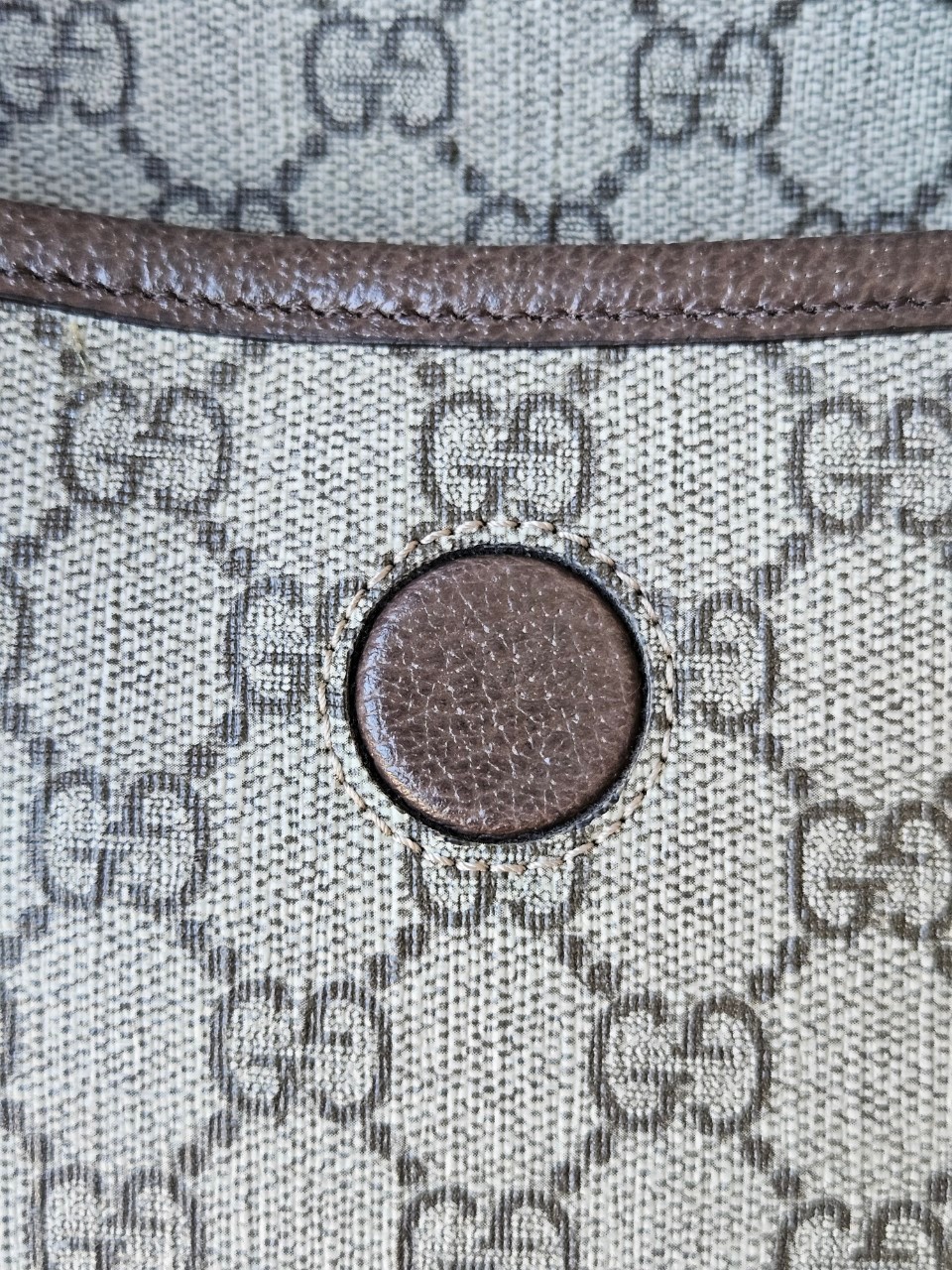 Gucci Supreme Neo Vintage Beltbag