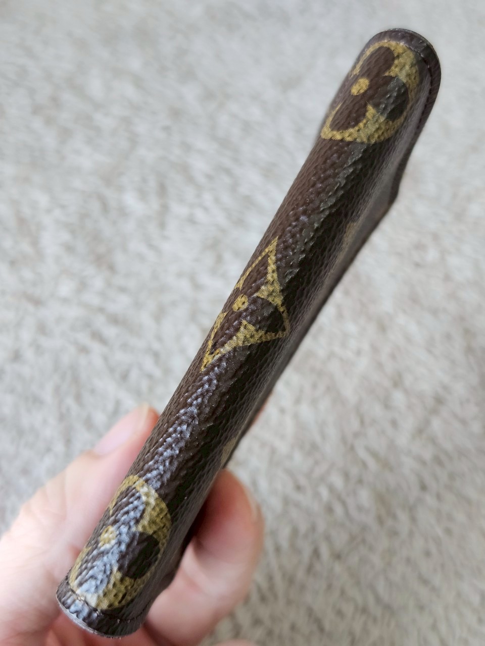 LV Envelope Carte De Visite Microchip