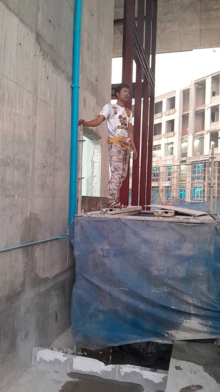 ดูดส้วมถนนตานี 083-908-3504 ช่างโดม