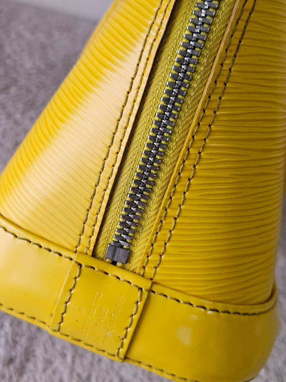 LV Alma BB EPI สีเหลือง