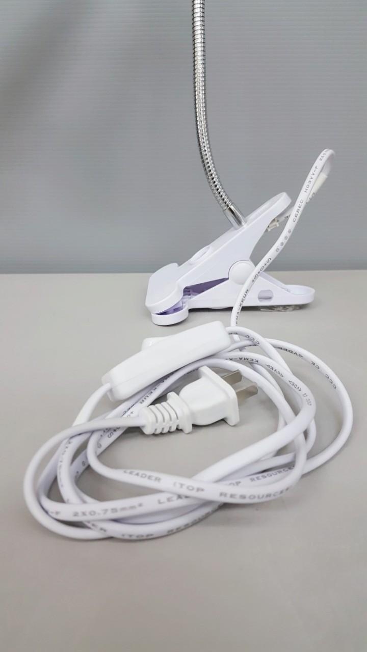 ขาหนีบขั้วเกลียว+สาย+ปลั๊ก E27