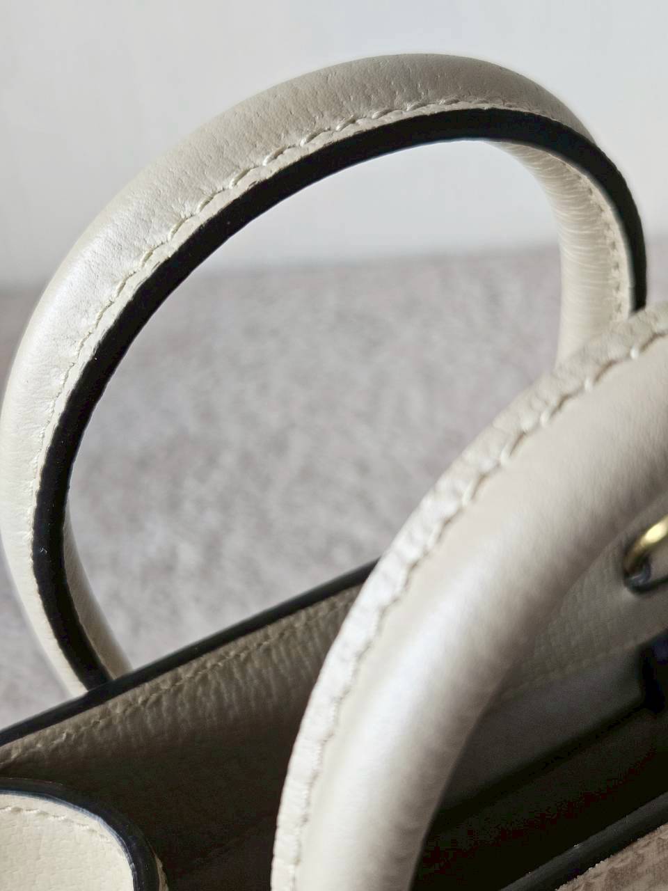 Gucci Mini Tote Interlocking Beige