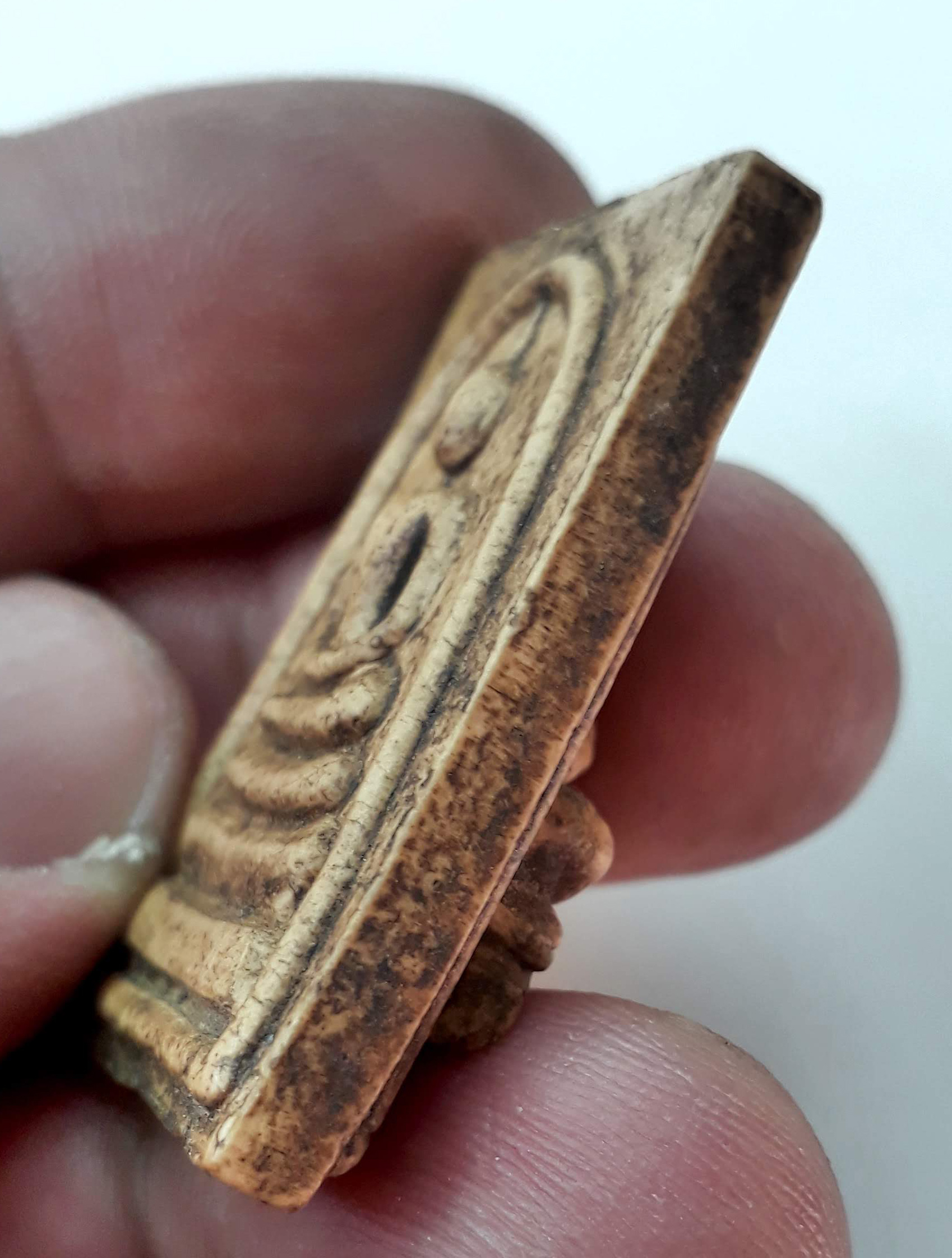 พระผงพุทธคุณ พระสมเด็จ ด้านหลัง สมเด็จโต