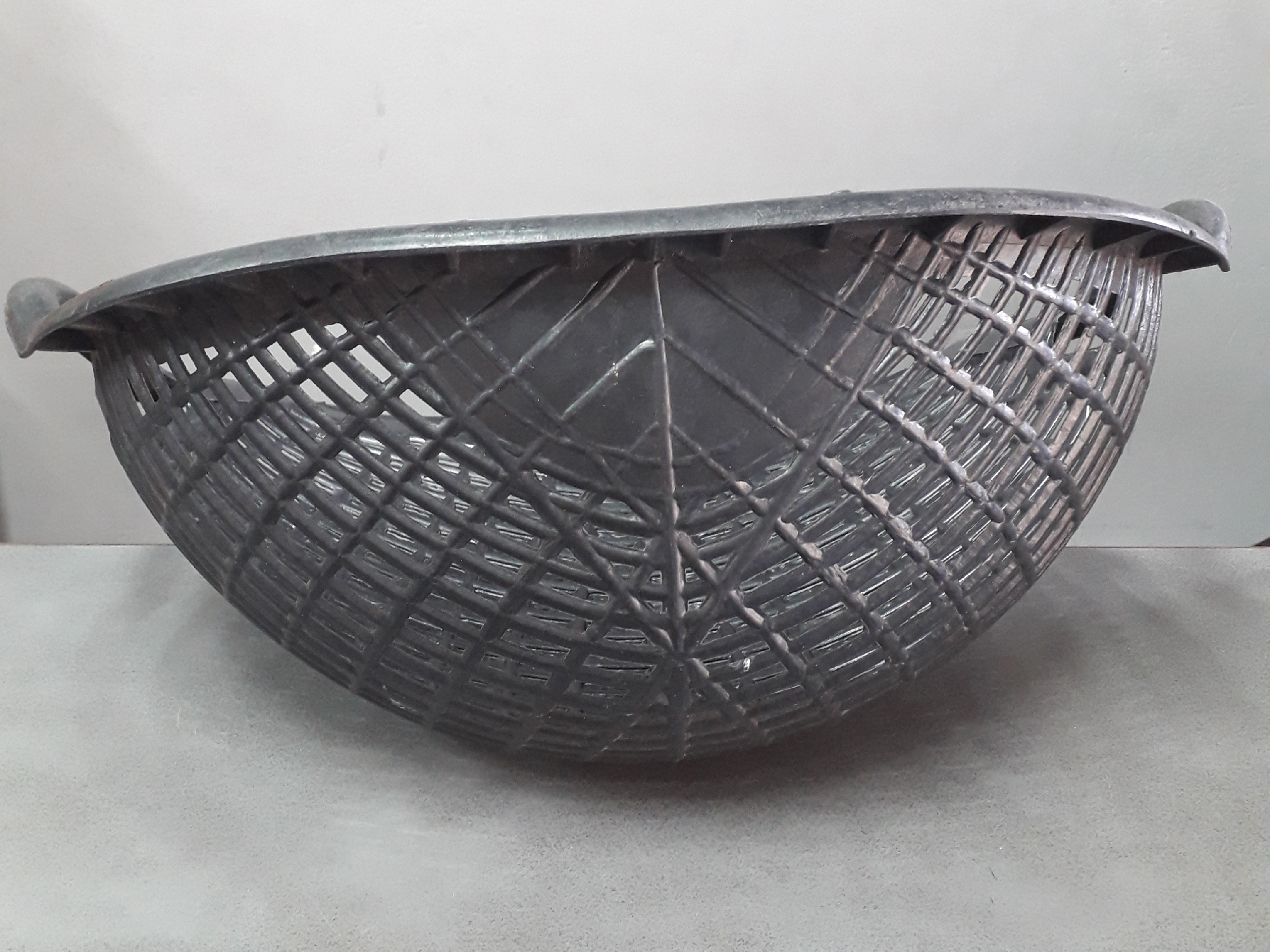 บุ้งกี๋ดำหวาย