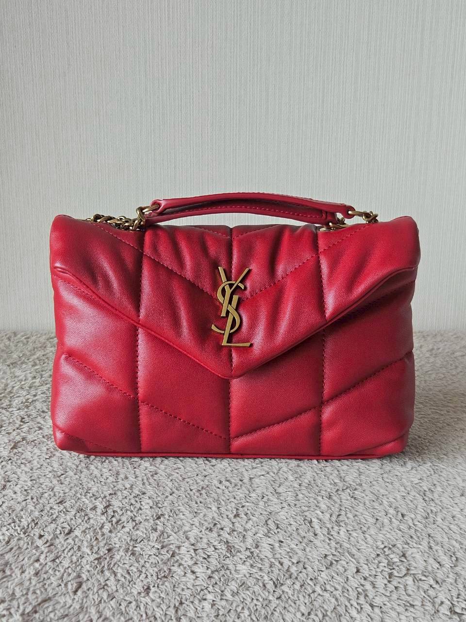 YSL Toy Puffer Mini Bag สีแดง