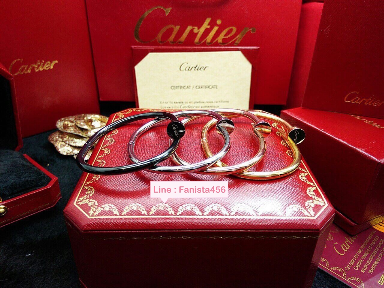 กำไล ตะปู Cartier ไม่มีเพชร รุ่น Juste un clou bracelet
