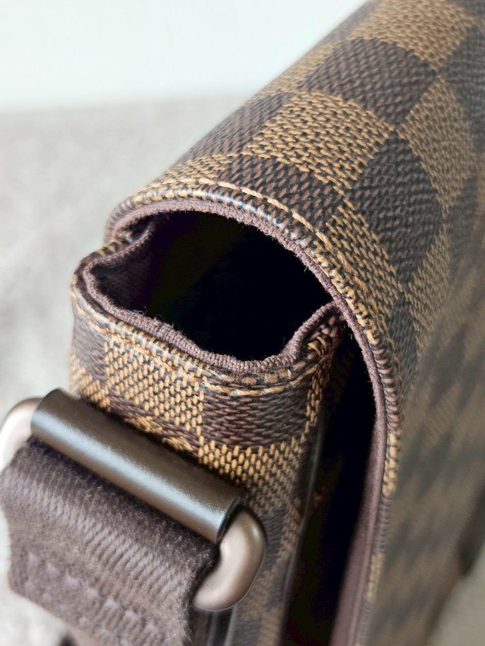 LV District Damier mm