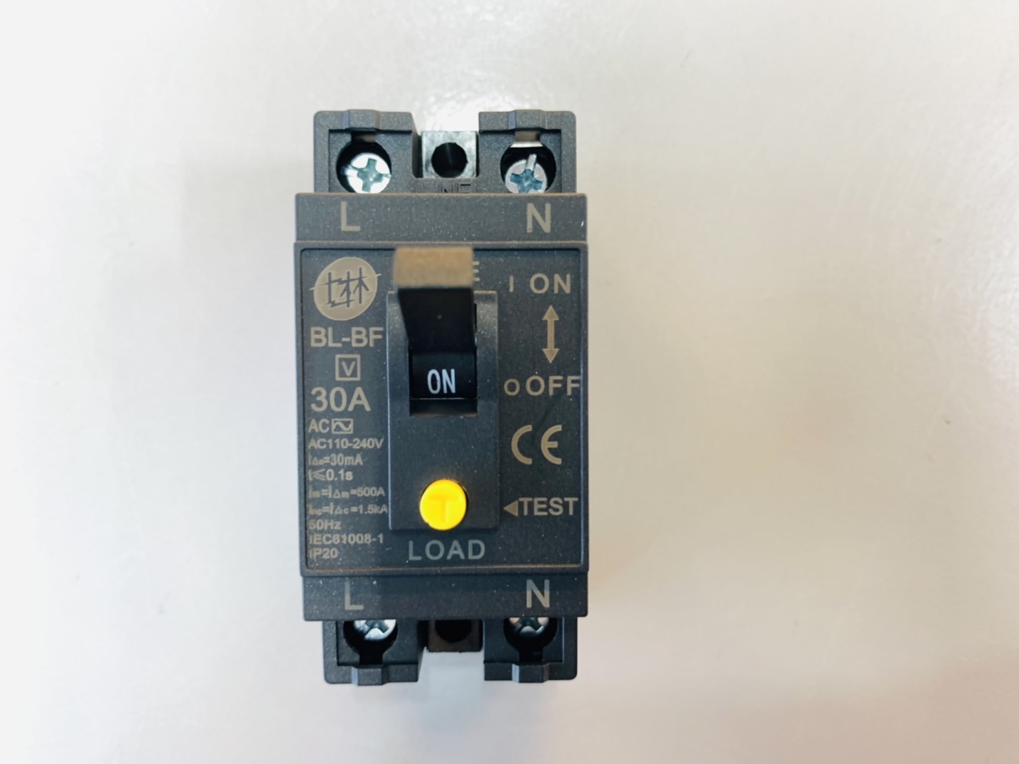 เบรคเกอร์ นาโน กันดูด