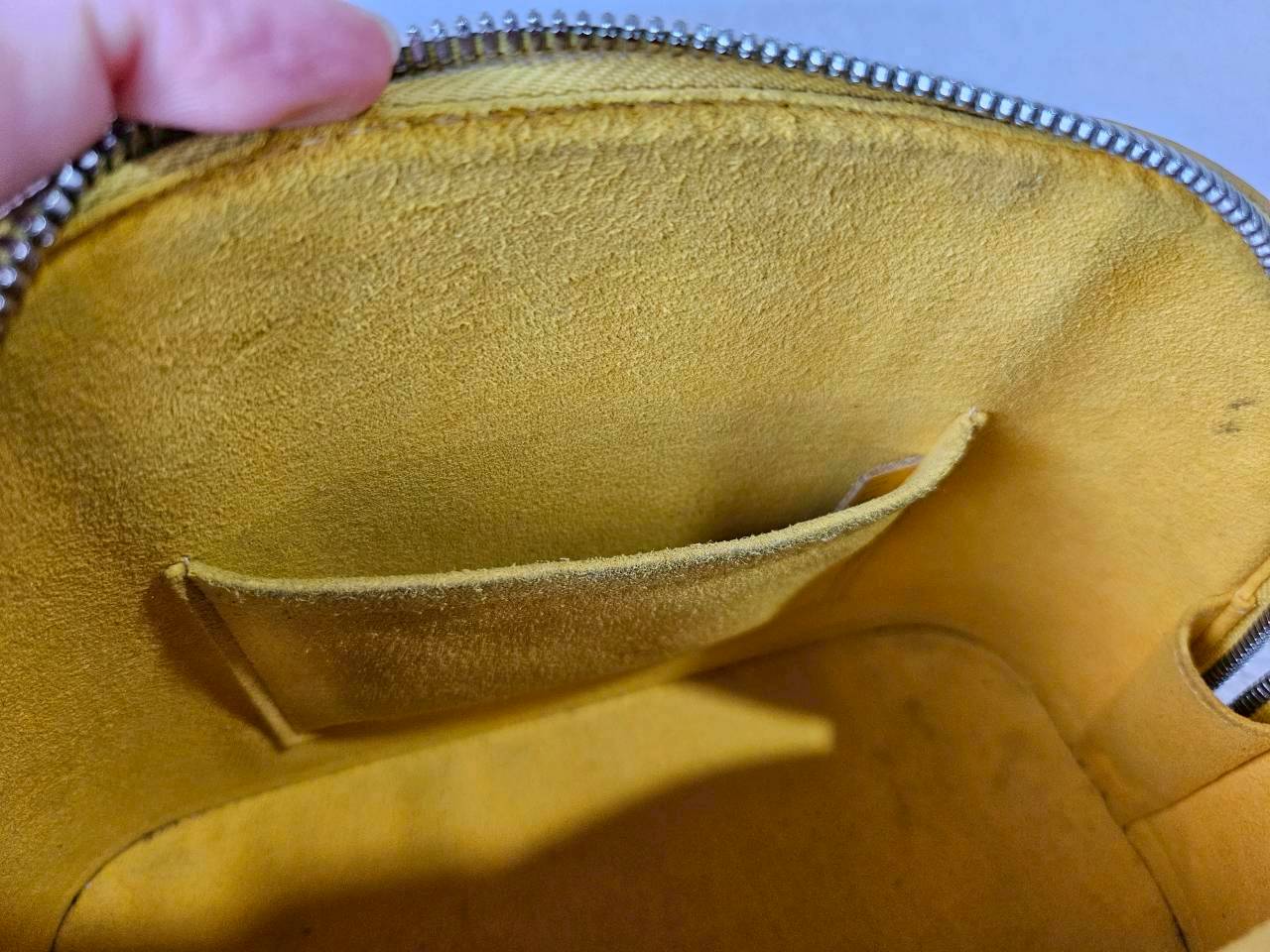 LV Alma BB EPI สีเหลือง