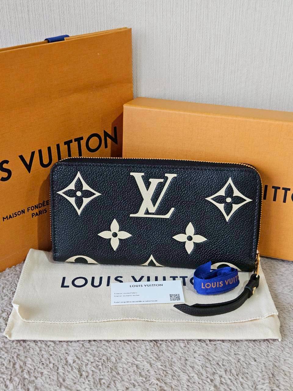 LV M80481 Zippy Bicolor Monogram Emp Microchip