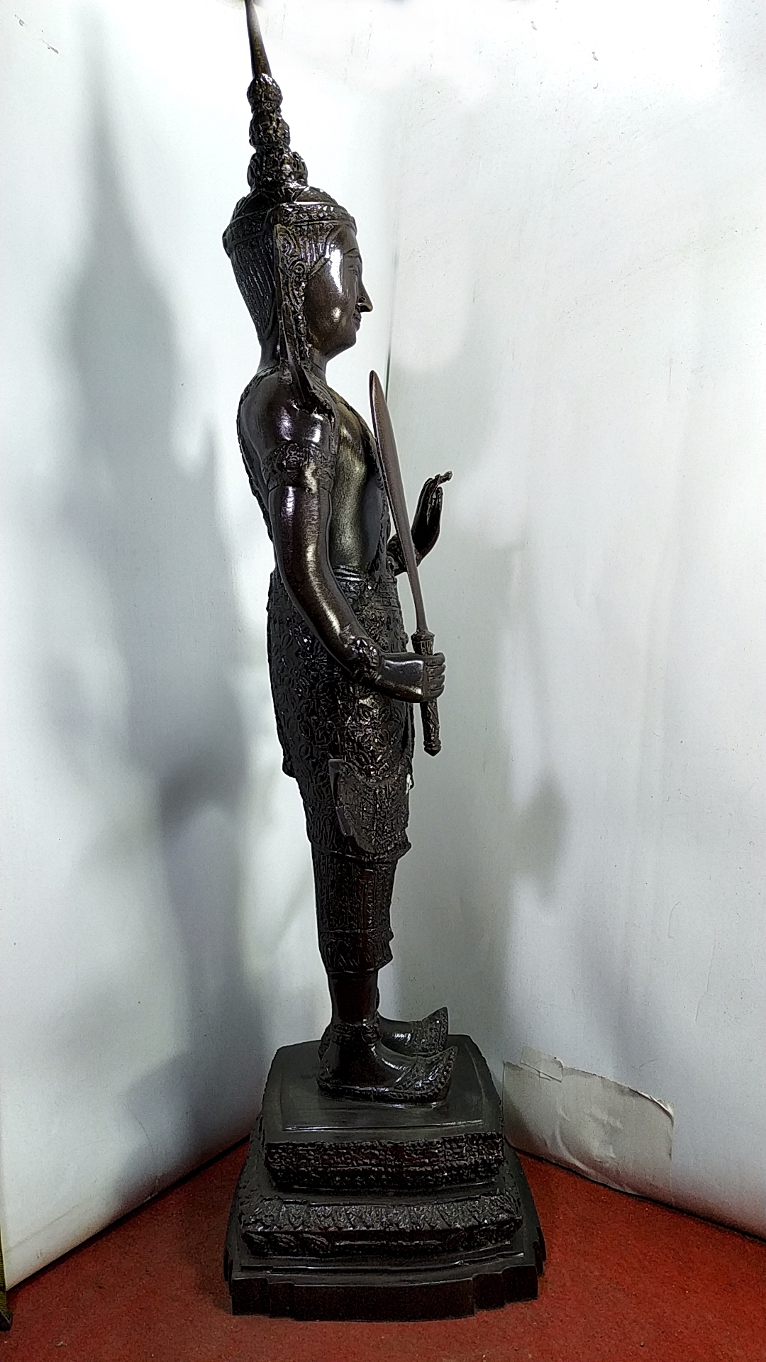 พระสยามเทวาธิราช สูง 22 นิ้ว เนื้อโลหะสำริดรมดำ