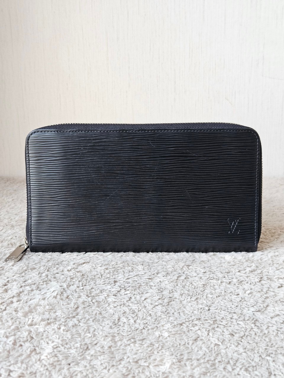LV EPI Zippy Organizer Long Wallet