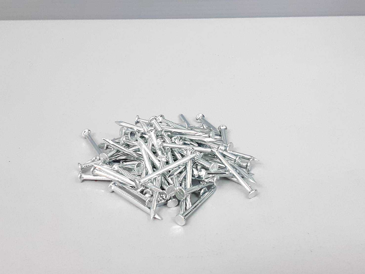 ตะปูคอนกรีตขาวตัวเล็ก (กล่องเล็ก)