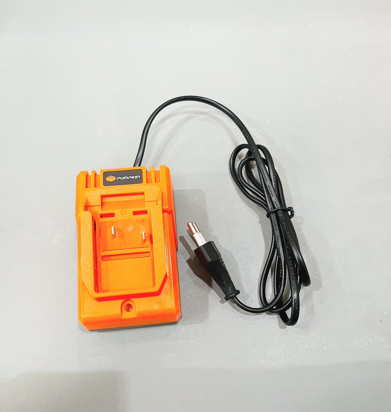 สว่านกระแทกไร้สาย 10มิล พัมคิน XT-10iDB