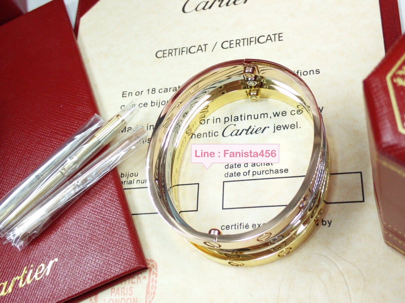 กำไลคาเทียร์ รุ่นเพชร Hiend cartier bracelet Love diamonds