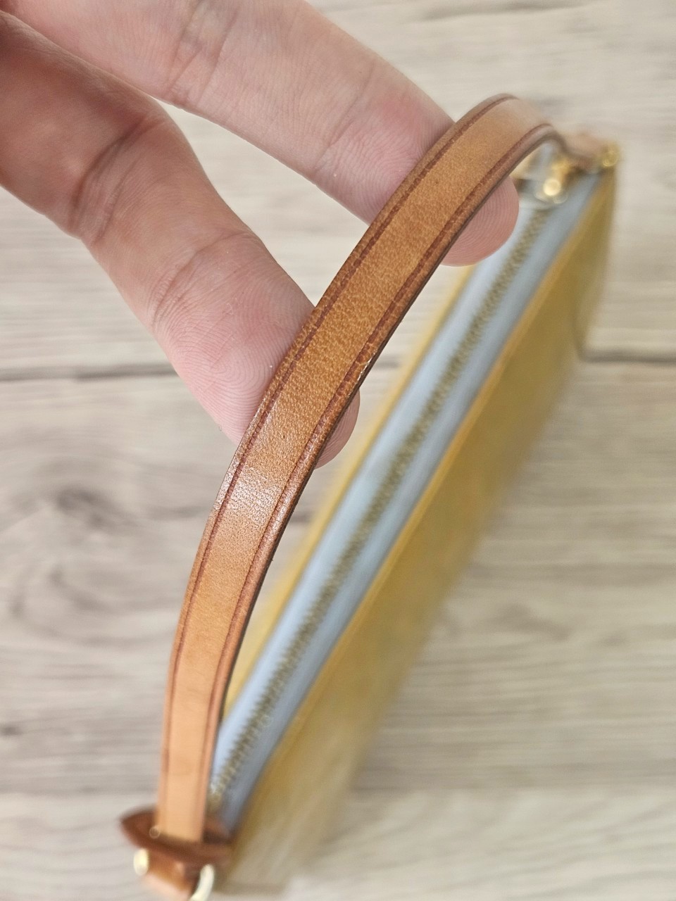 LV Lexington Pochette Monogram Vernis