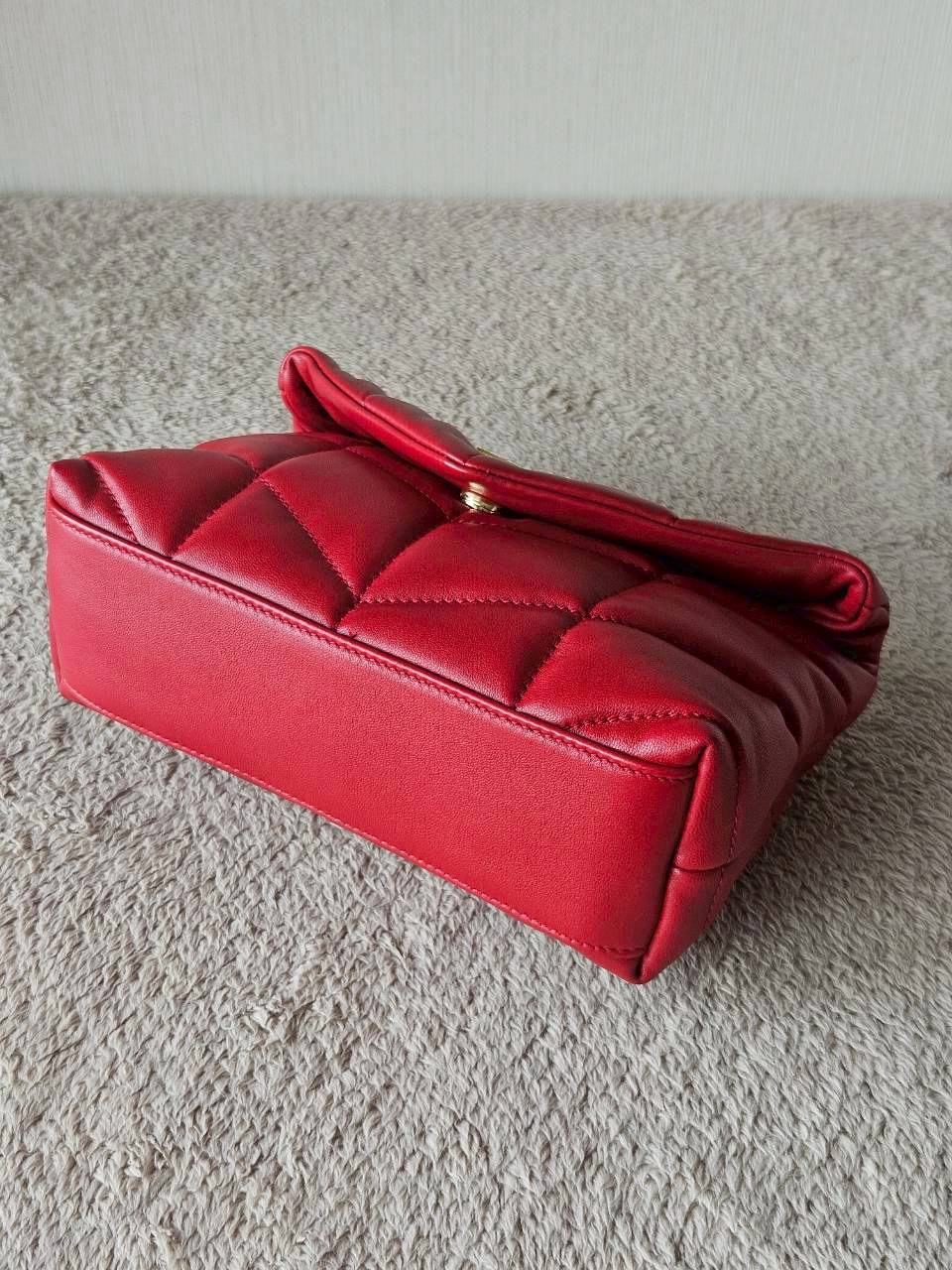 YSL Toy Puffer Mini Bag สีแดง