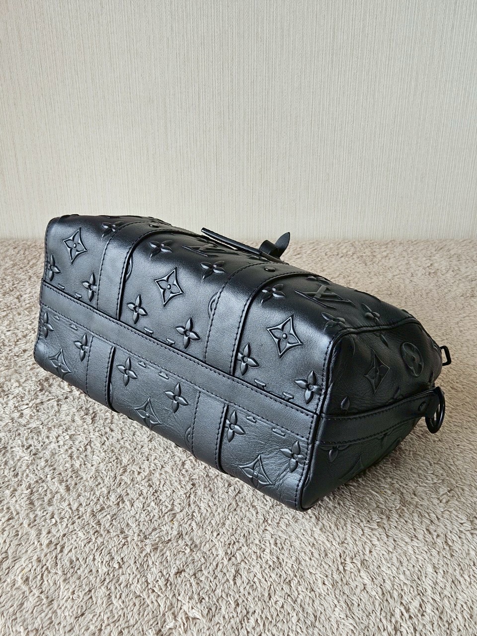 LV City Keepall 25