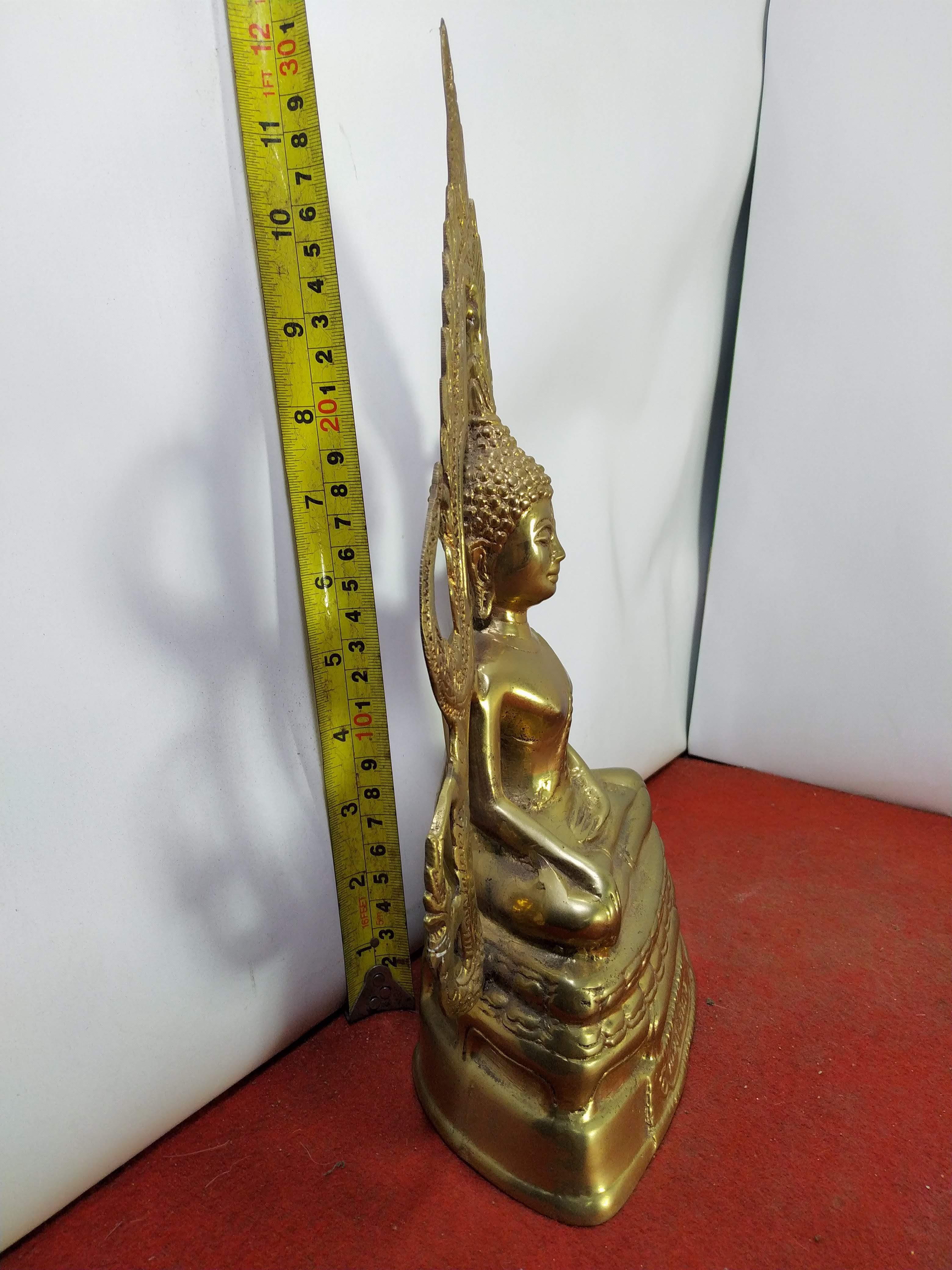 พระพุทธชินราช ๒๕ ศตวรรษ ฐานกว้าง 6 นิ้ว เนื้อทองเหลืองขัดเงางดงาม