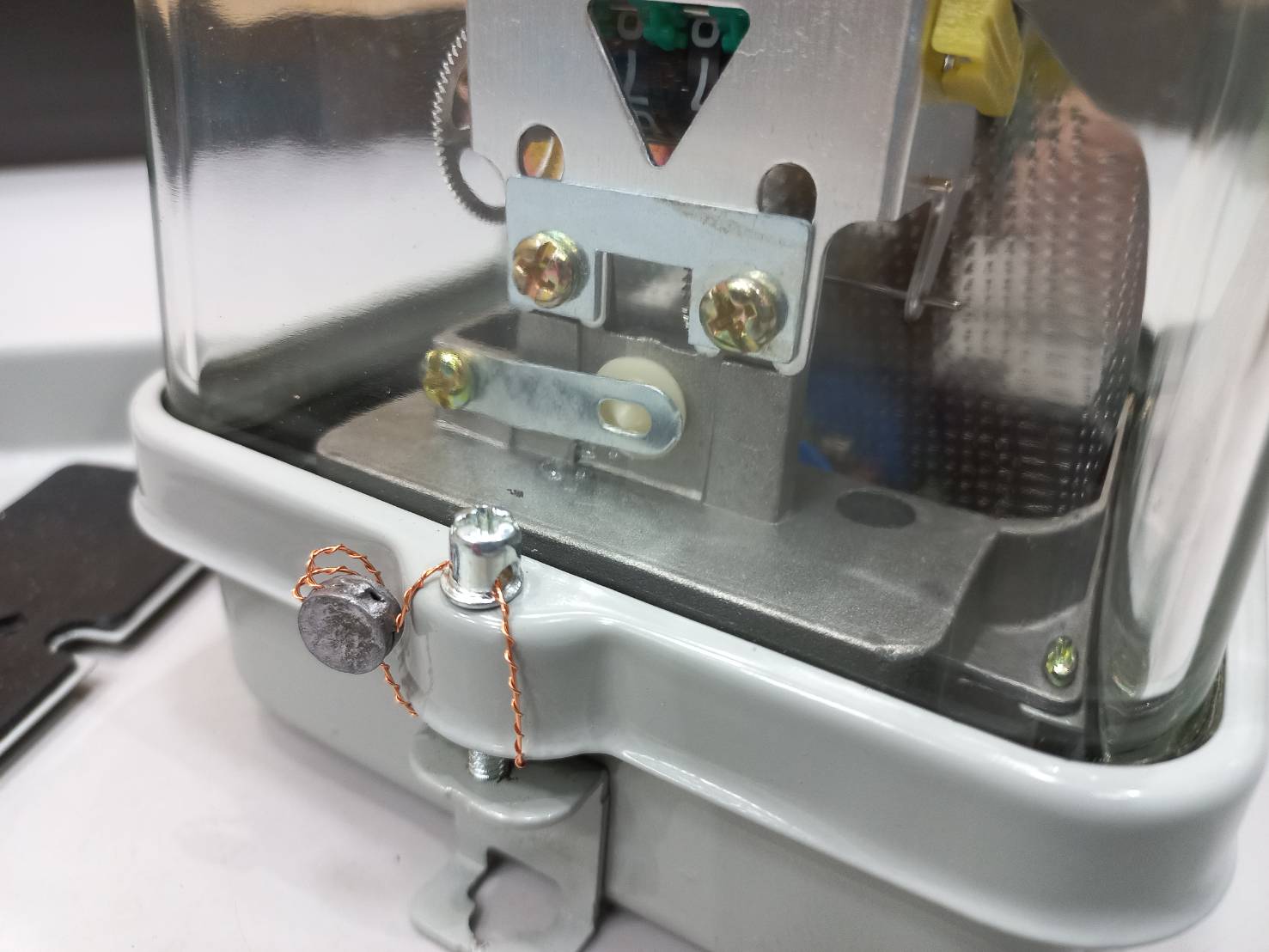 มิเตอร์ไฟ 2P 5A โหลด15A Nationine