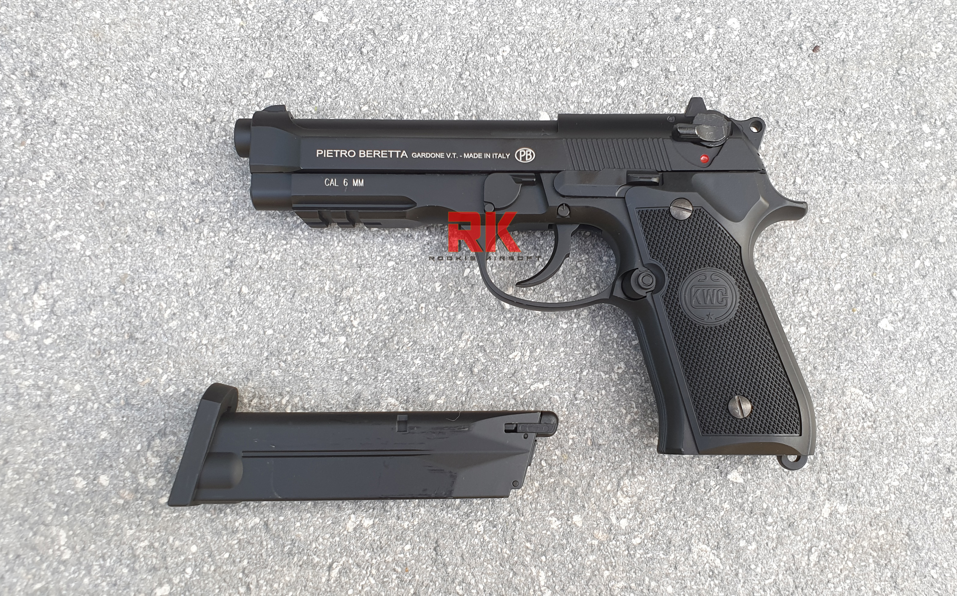 KWC M92 Co2 Blowback
