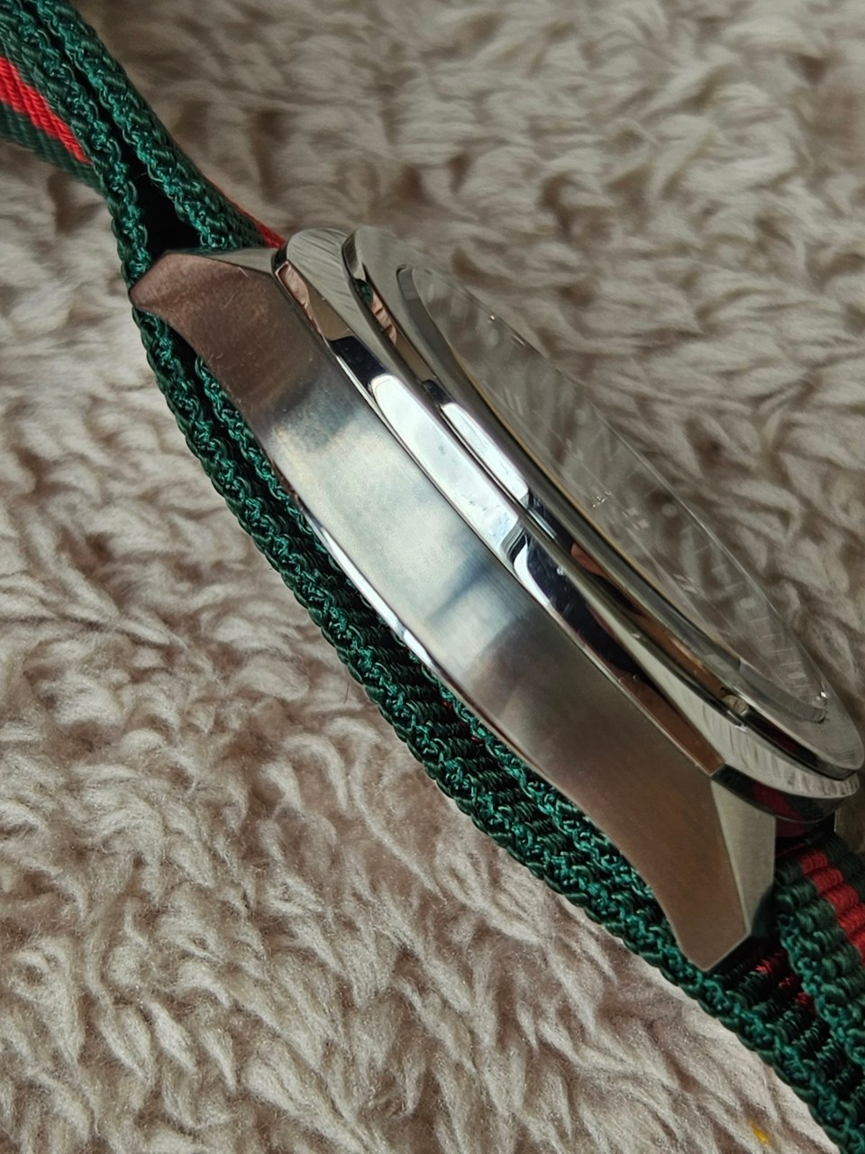 Gucci GG2570 Watch 41มม.