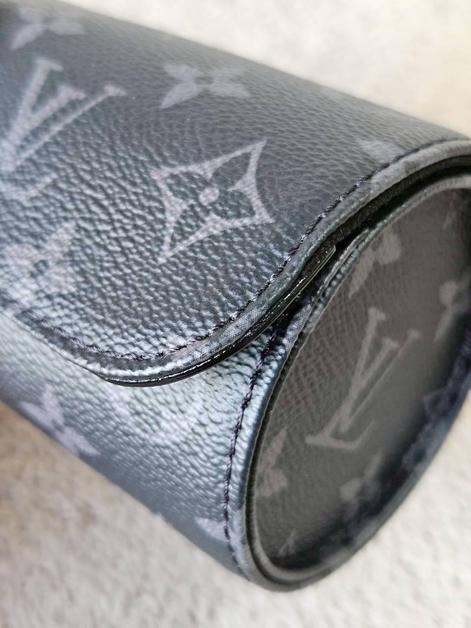 LV 3 Watch Case Mono Eclipse