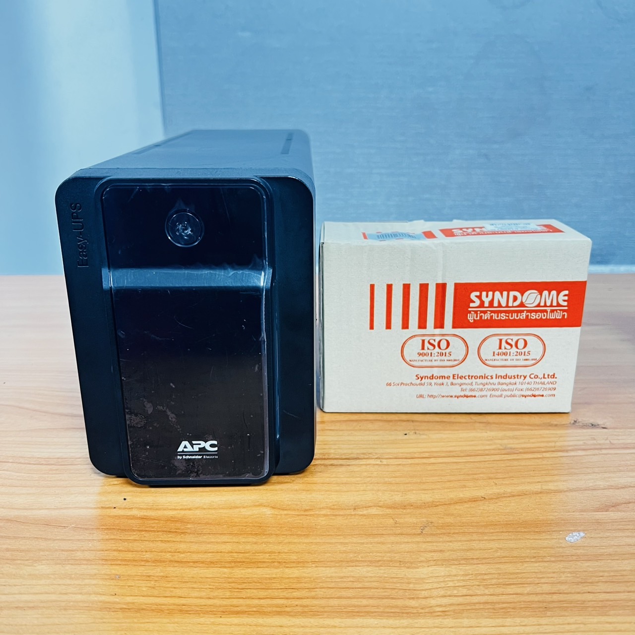 (Used) APC Easy‑UPS BVX900LI‑MS 900VA / 480W เปลี่ยนแบตเตอรี่ 9.0 AH ใหม่ทุกเครื่อง