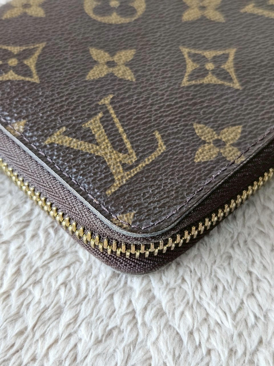 LV Zippy Mono Wallet