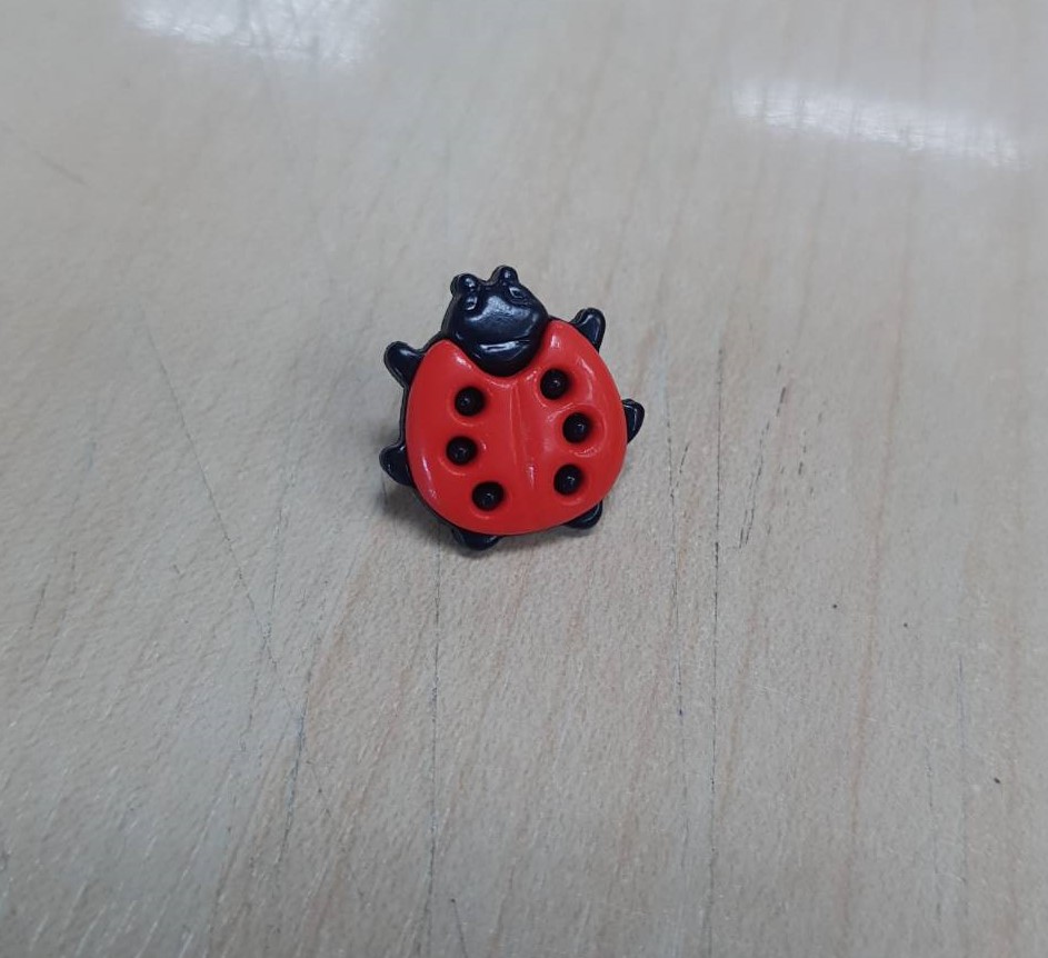 Lady bug button - Red col. (size 25L,1pc/pack)