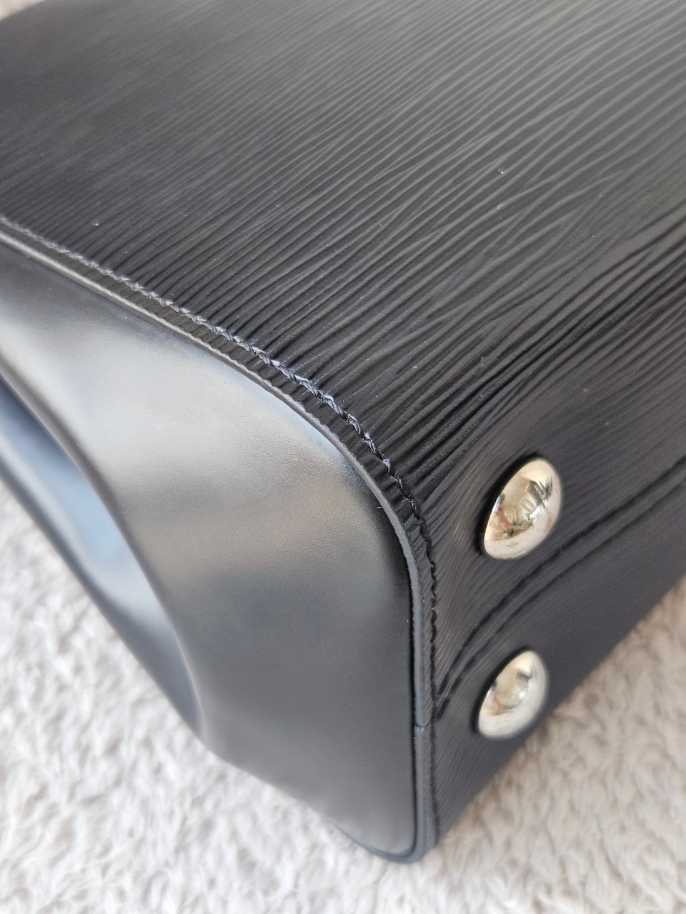 LV M41312 Cluny BB EPI microchip