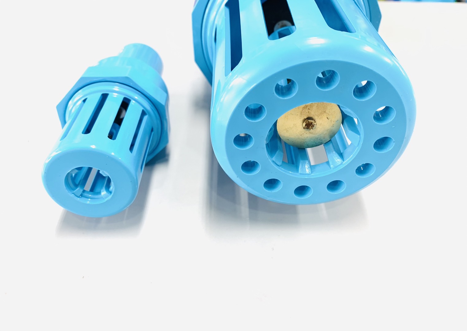 ฟุตวาล์ว PVC ตราช้าง