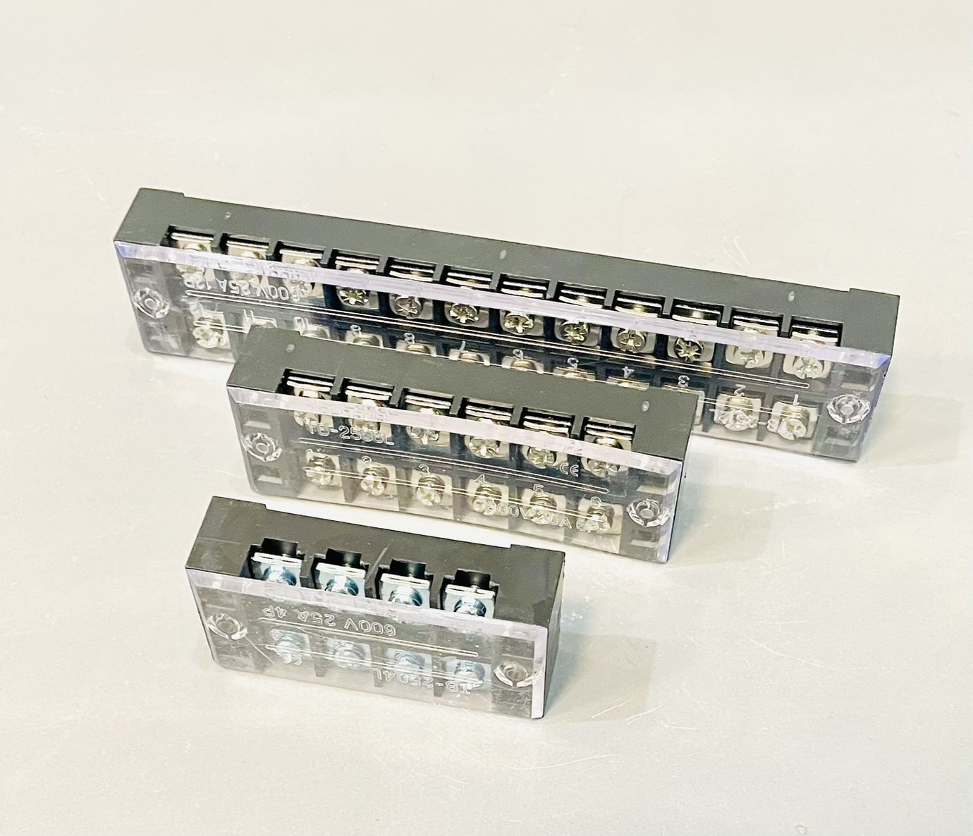 เทอร์มินอลบล็อก 25A