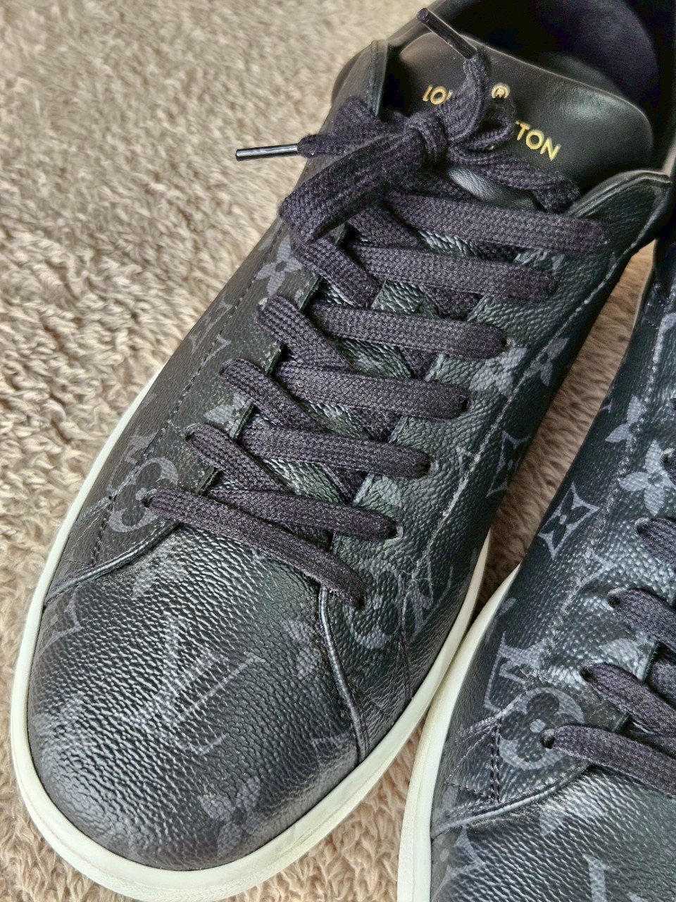 LV Luxembourg sneaker