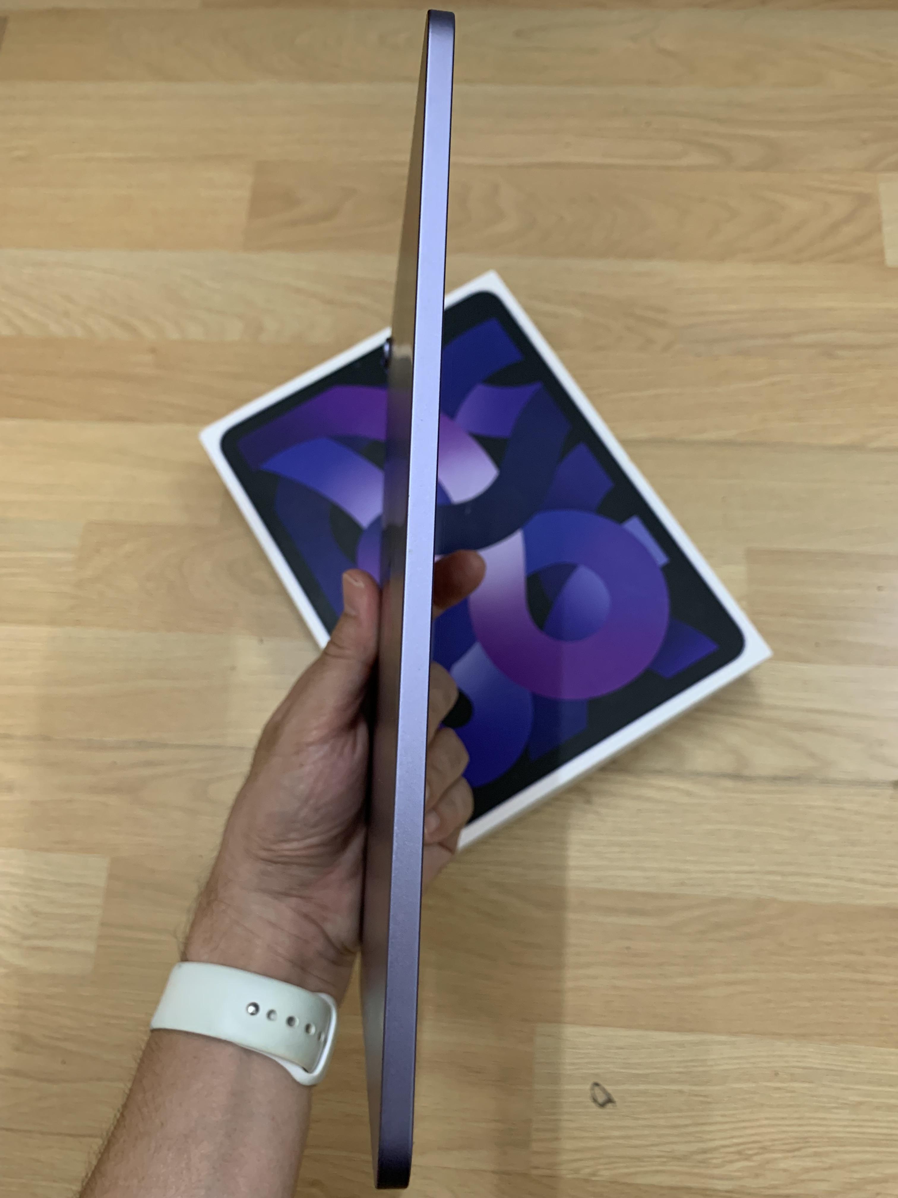 Apple iPad Air 5 Wi-Fi 64GB Purple 10.9-inch 2020 แบต 88% ประกันร้าน 1 เดือน
