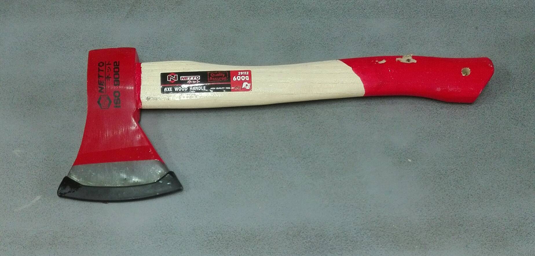 ขวานด้ามไม้ เหล็กหล่อ