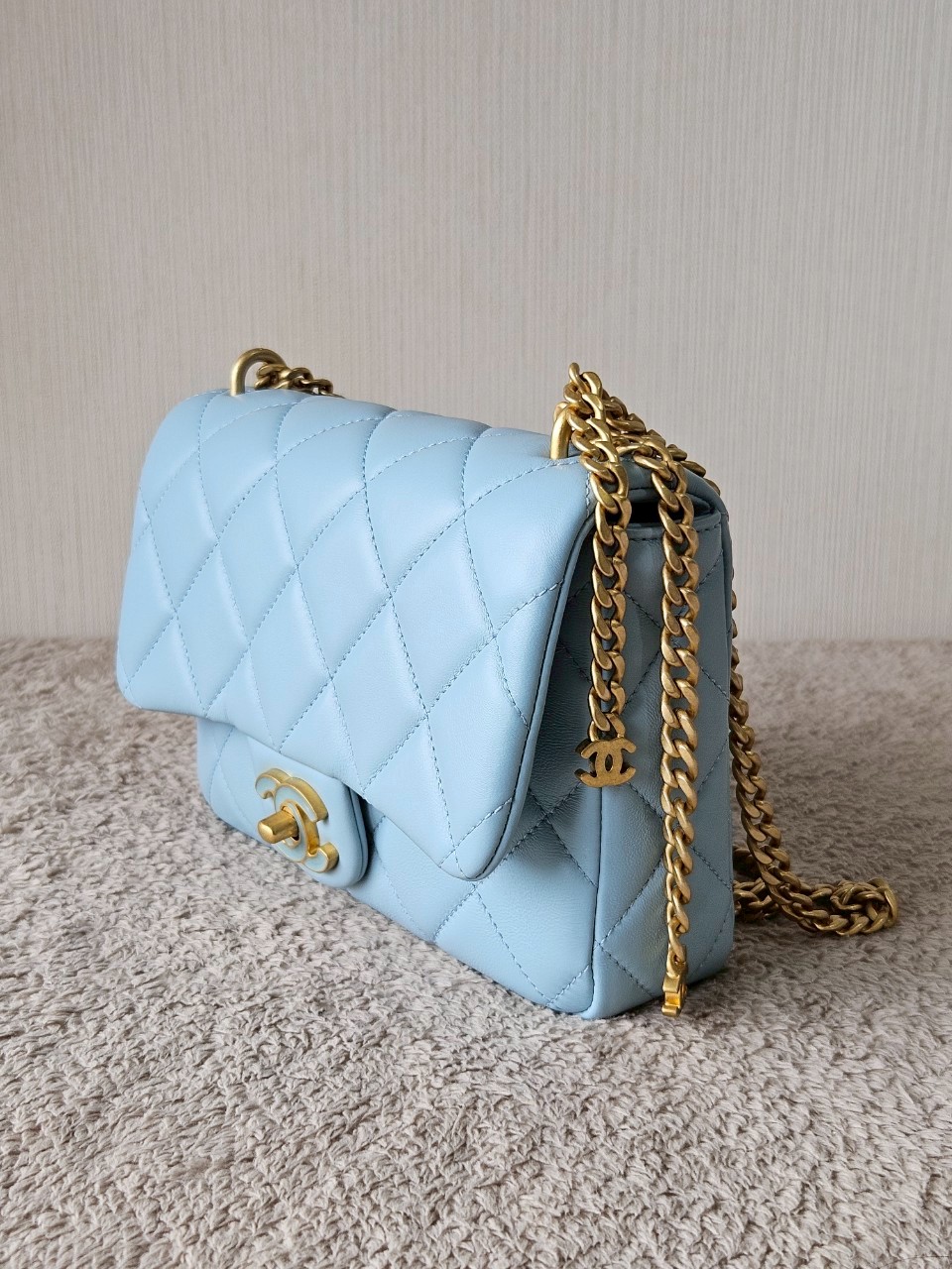 Chanel 22P Seasonal Mini Square Flap Bag Lambskin Light Blue And Enamel With Gold Hardware Metalplate