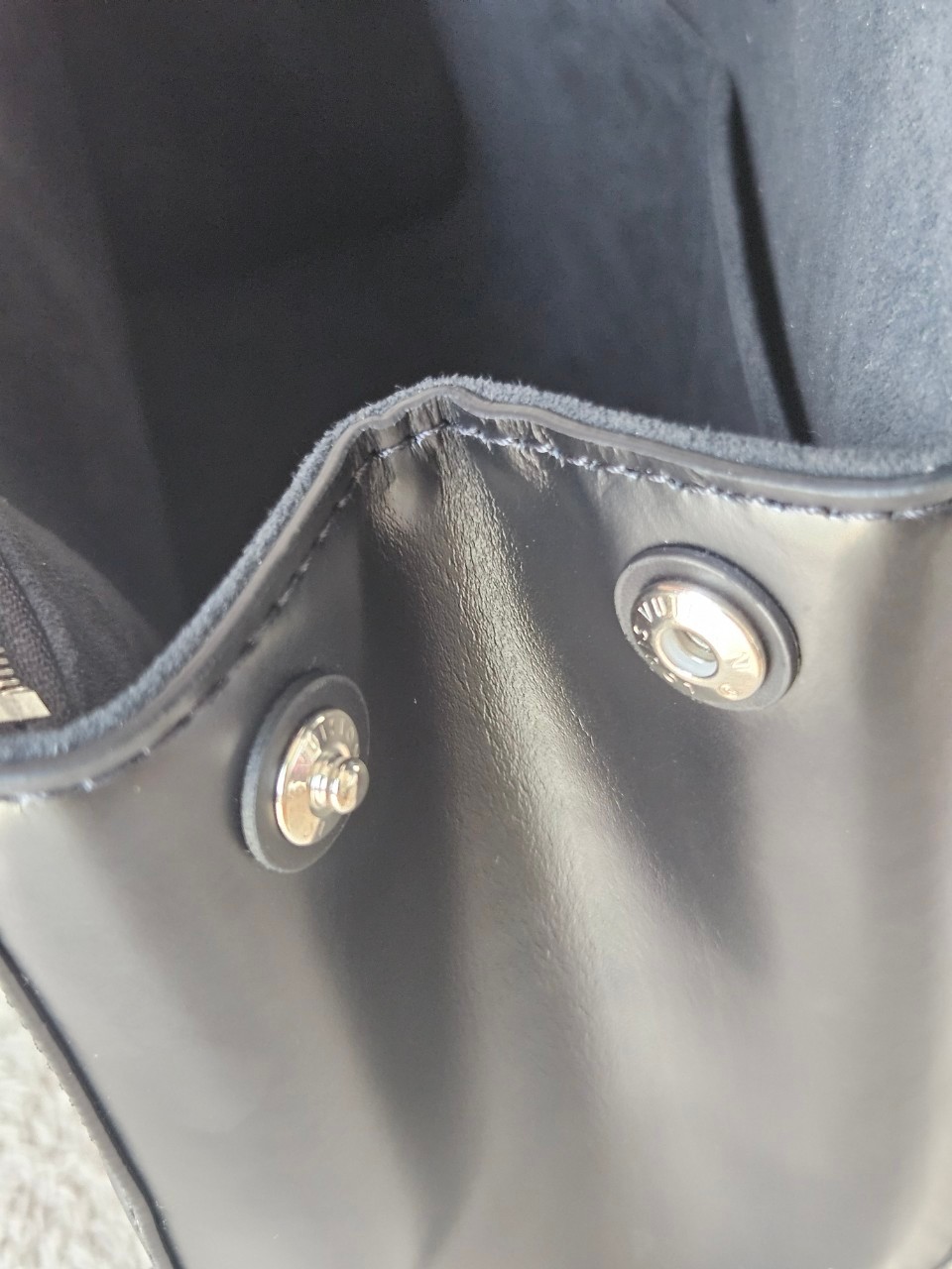 LV M41312 Cluny BB EPI microchip