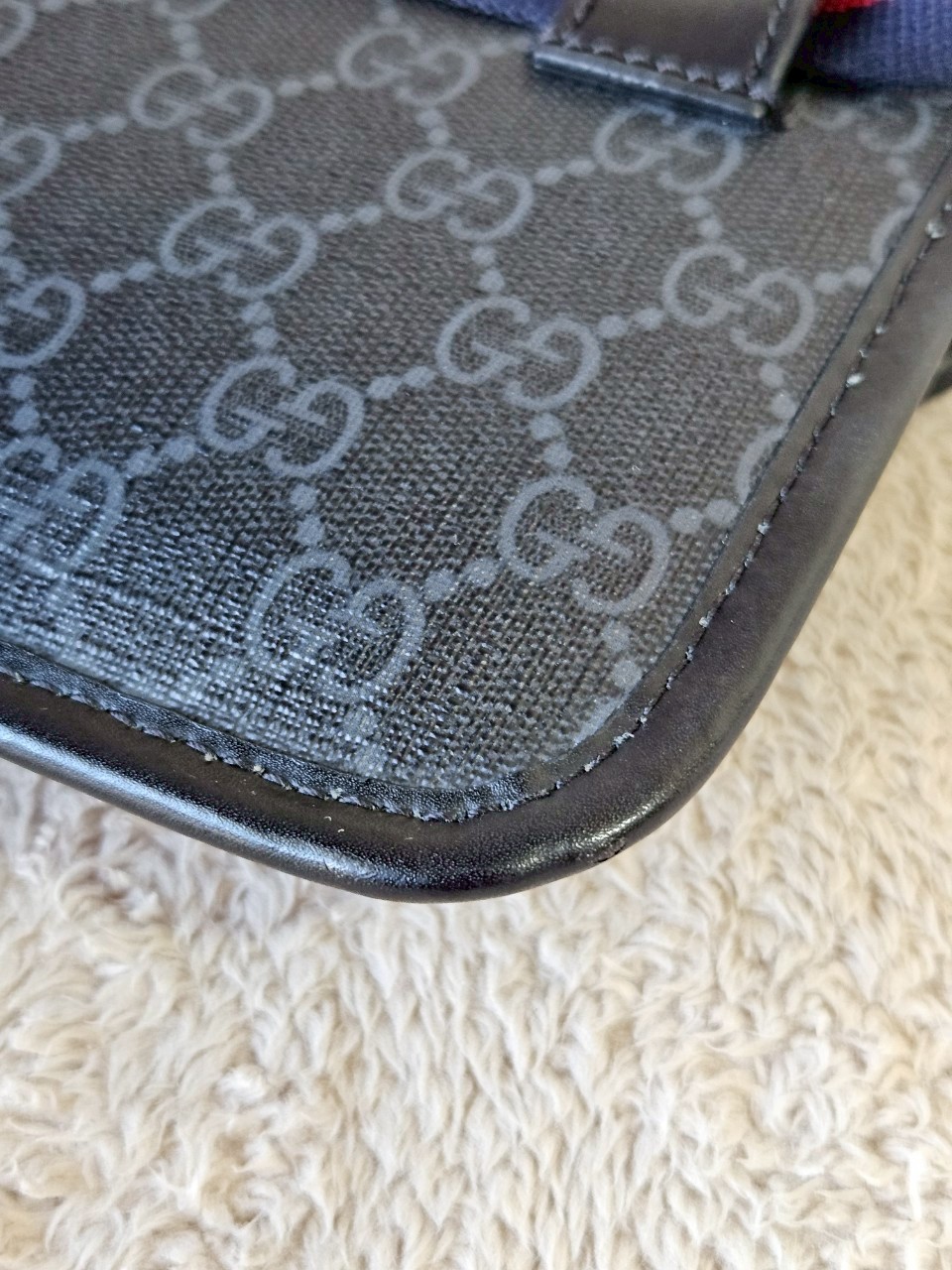 Gucci GG Black Small Beltbag