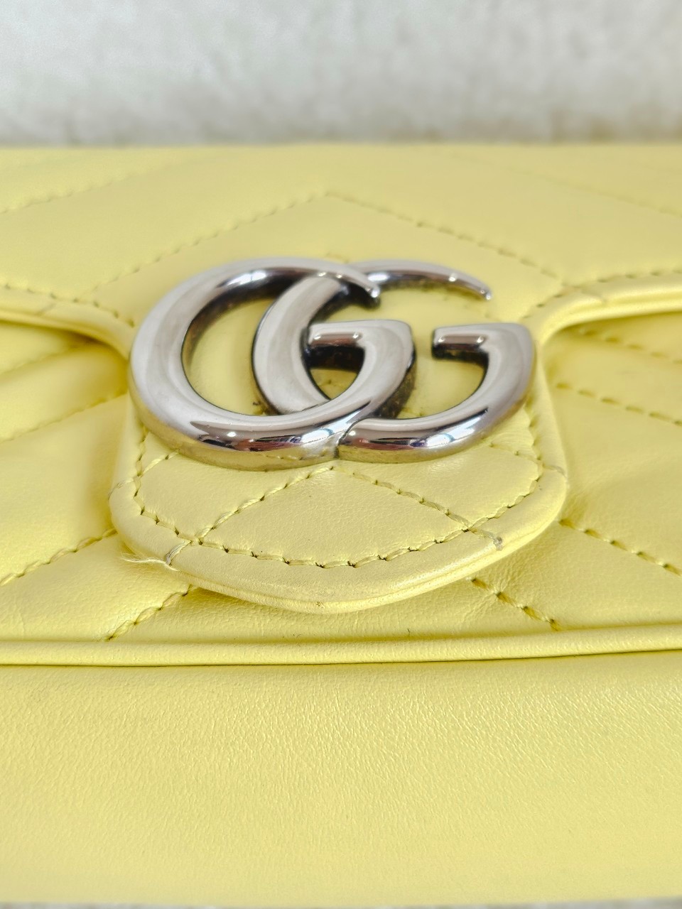 Gucci Marmont Super Mini สีเหลือง